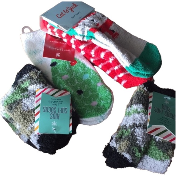 Cat & Jack Cozy Socks - Picture 7 of 7